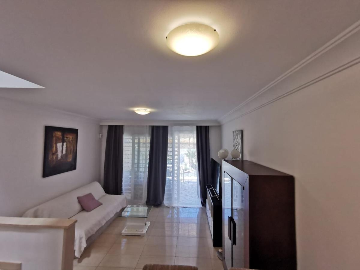 Relax And Enjoy In Tenerife Sud! Villa Chayofa Exterior foto