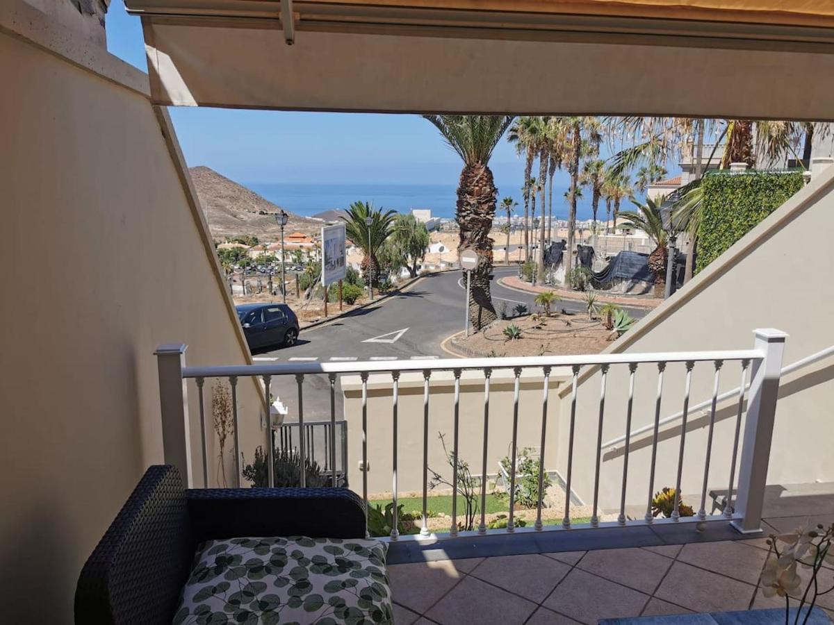 Relax And Enjoy In Tenerife Sud! Villa Chayofa Exterior foto